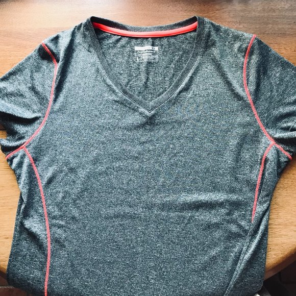 Two Exercise Tops - Picture 5 of 14